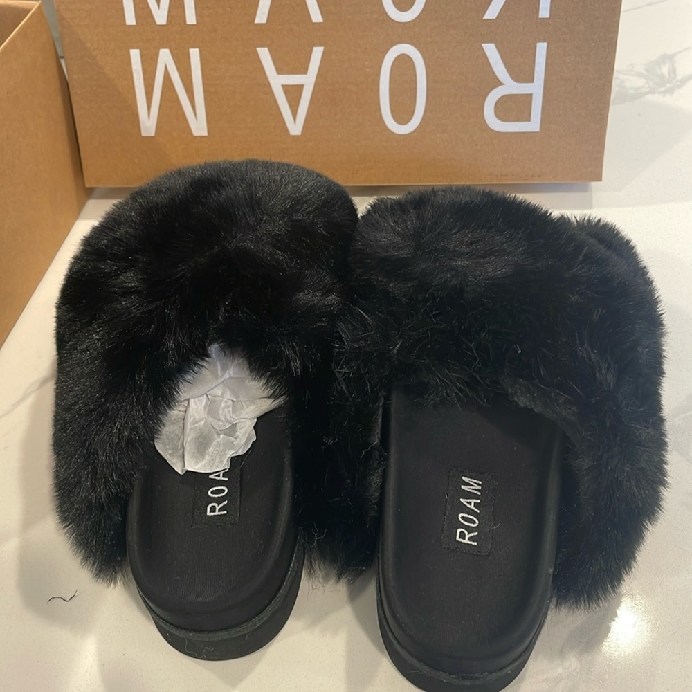 Roam Cloud Slippers Black Size 8